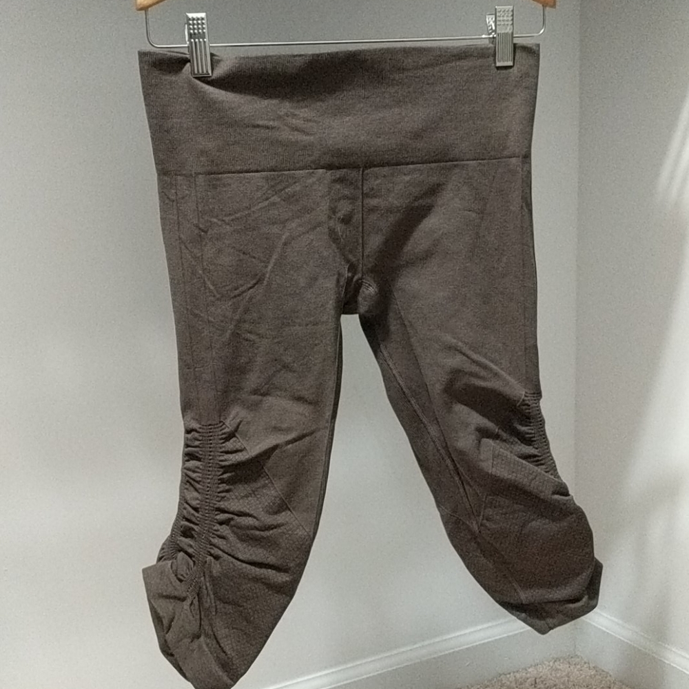Brown Cropped Lululemon Leggings - Size 6